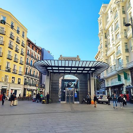 Madrid Centro Rooms Bagian luar foto