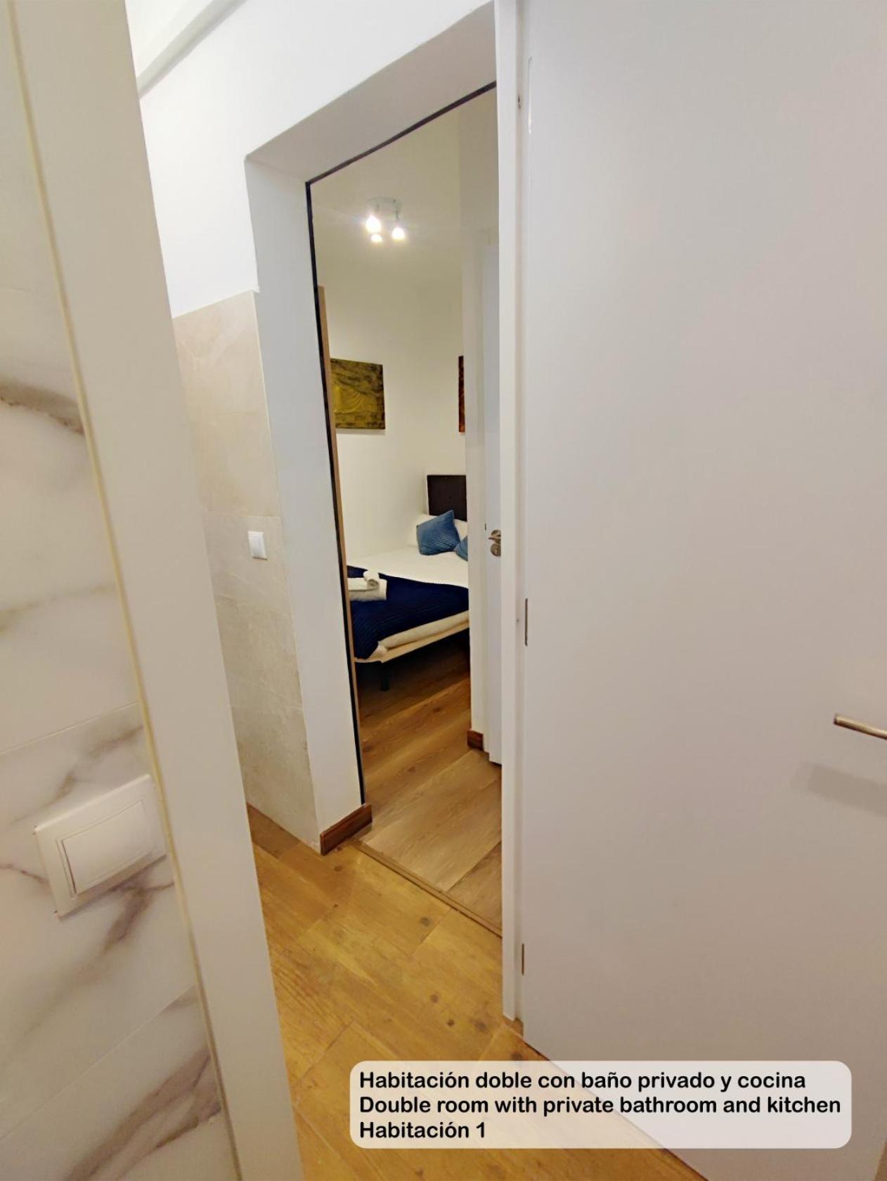 Madrid Centro Rooms Bagian luar foto