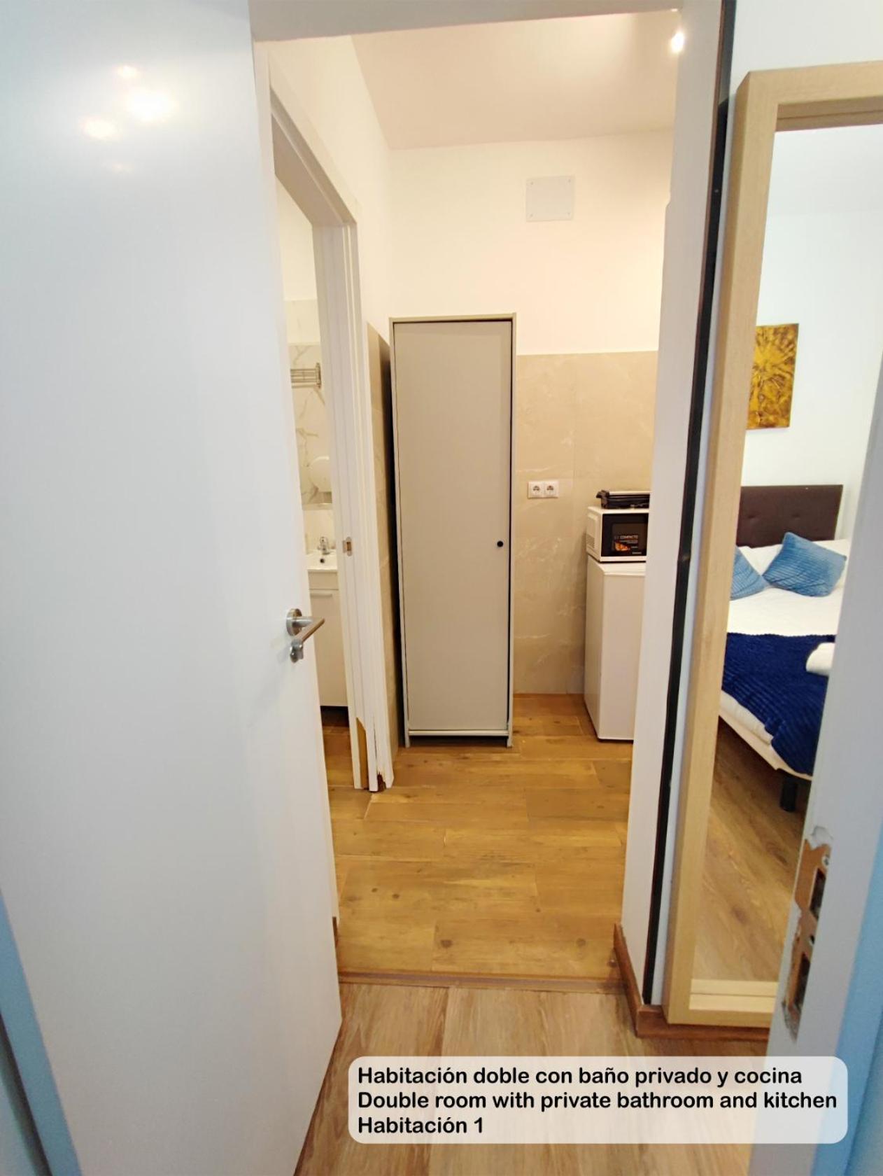 Madrid Centro Rooms Bagian luar foto