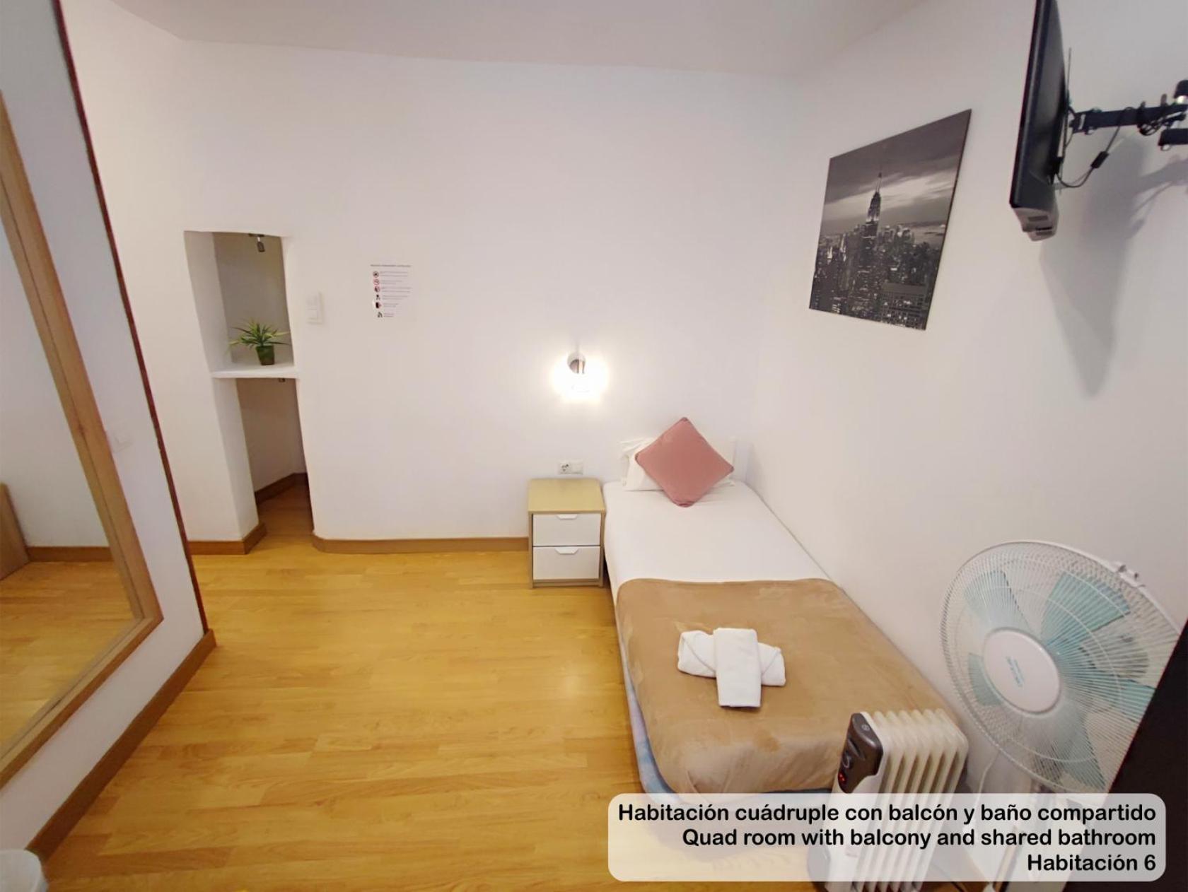 Madrid Centro Rooms Bagian luar foto