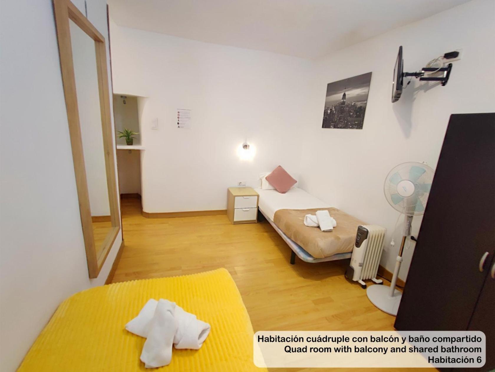 Madrid Centro Rooms Bagian luar foto
