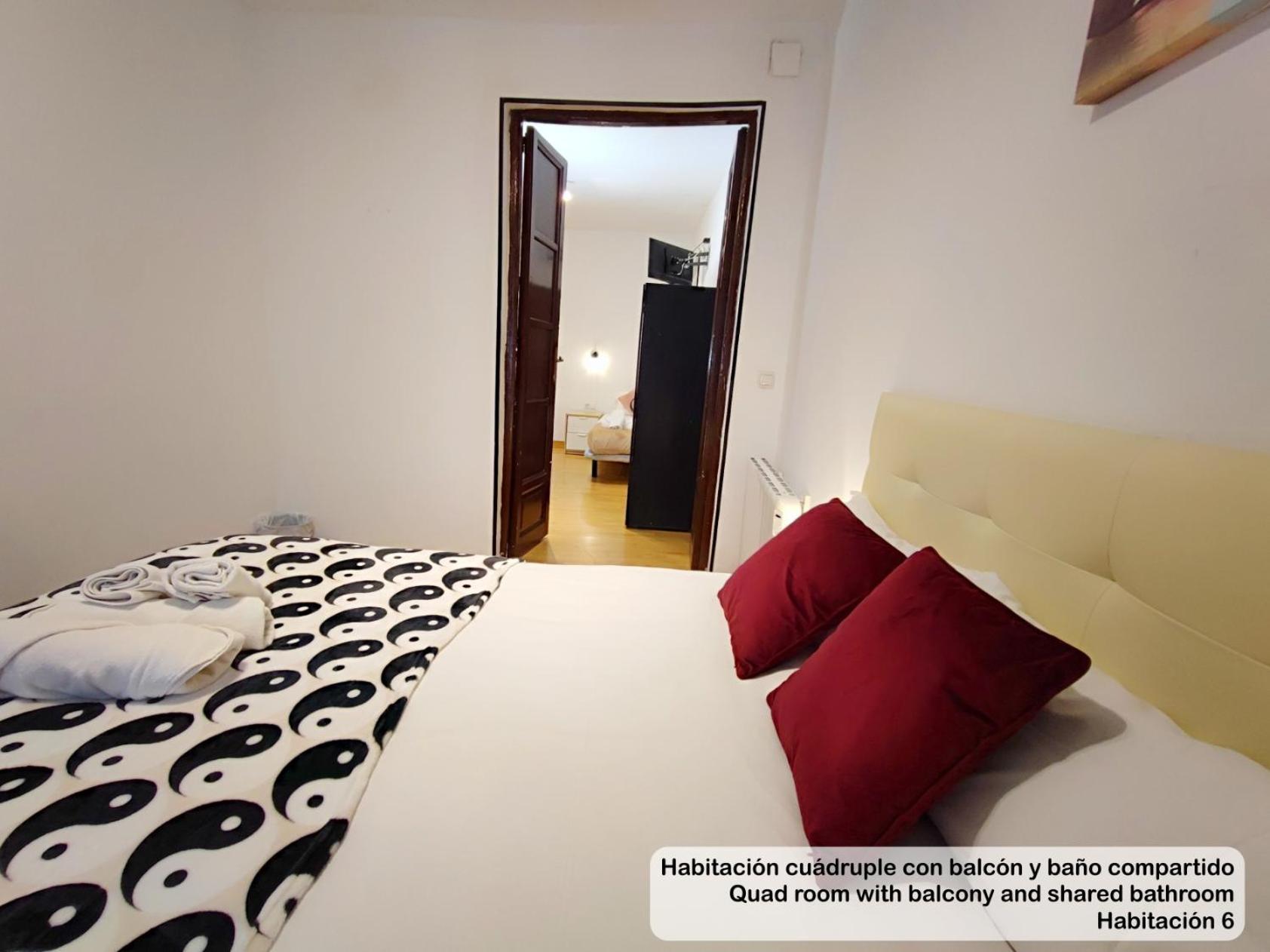 Madrid Centro Rooms Bagian luar foto