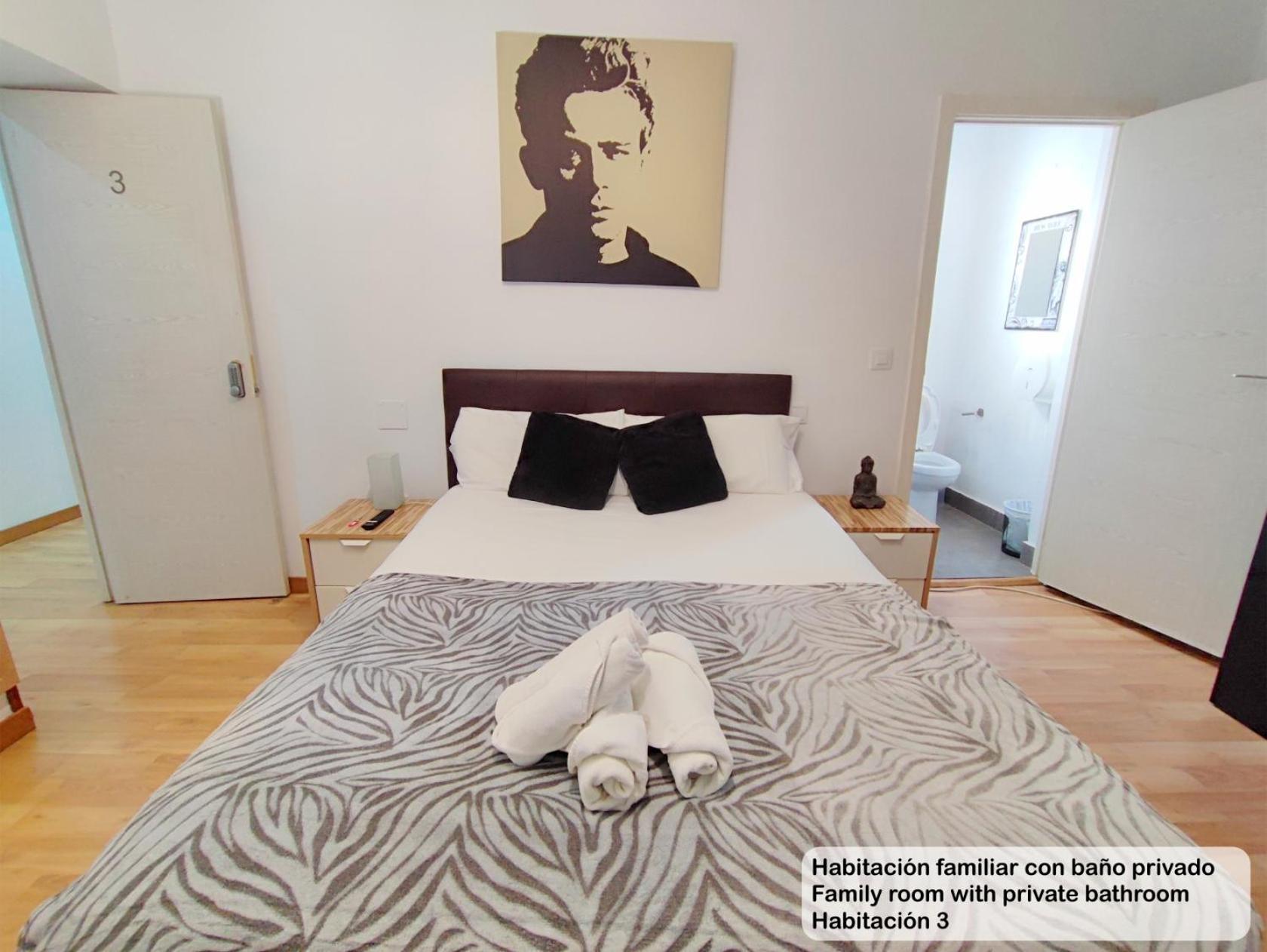 Madrid Centro Rooms Bagian luar foto