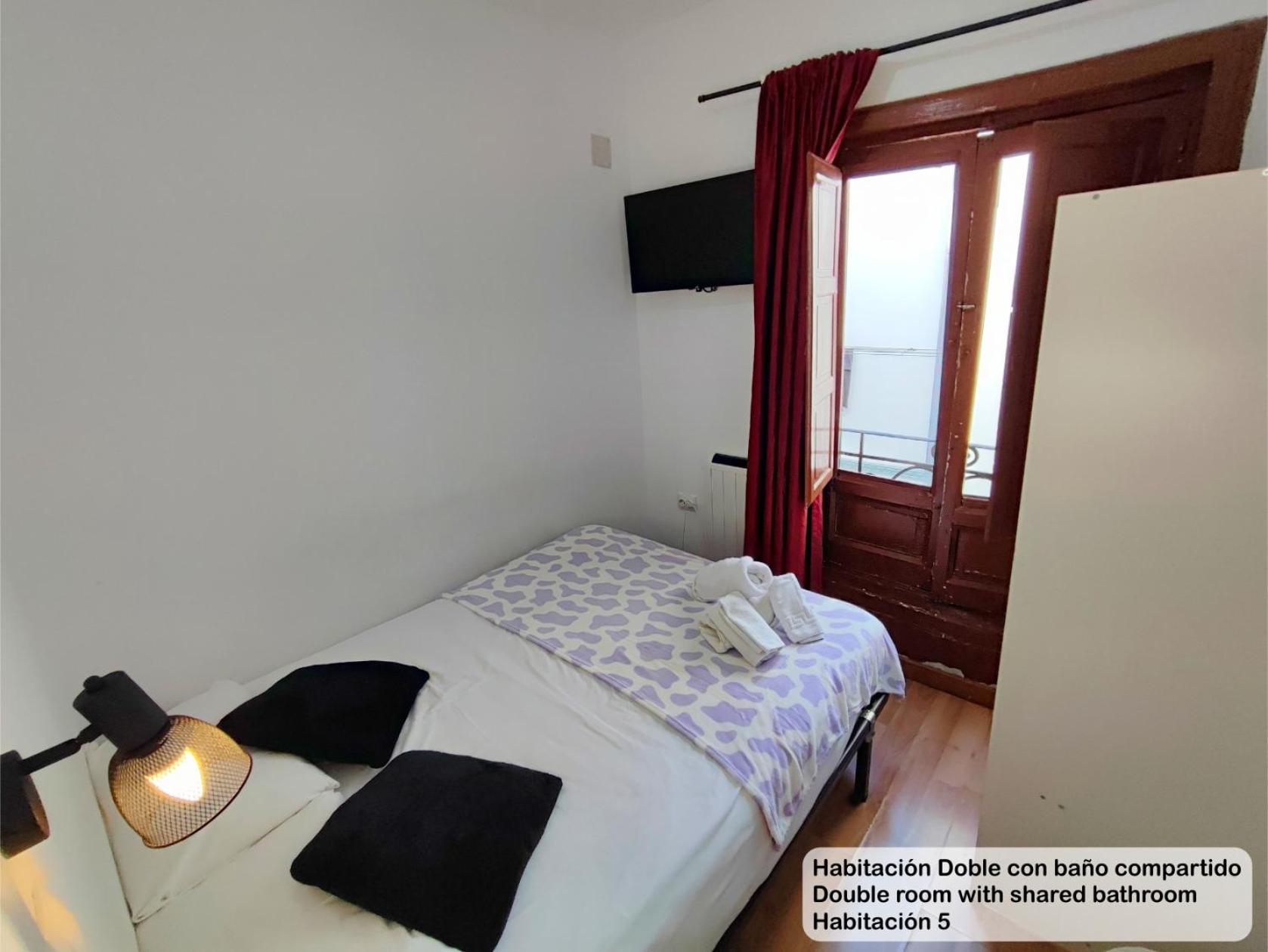 Madrid Centro Rooms Bagian luar foto