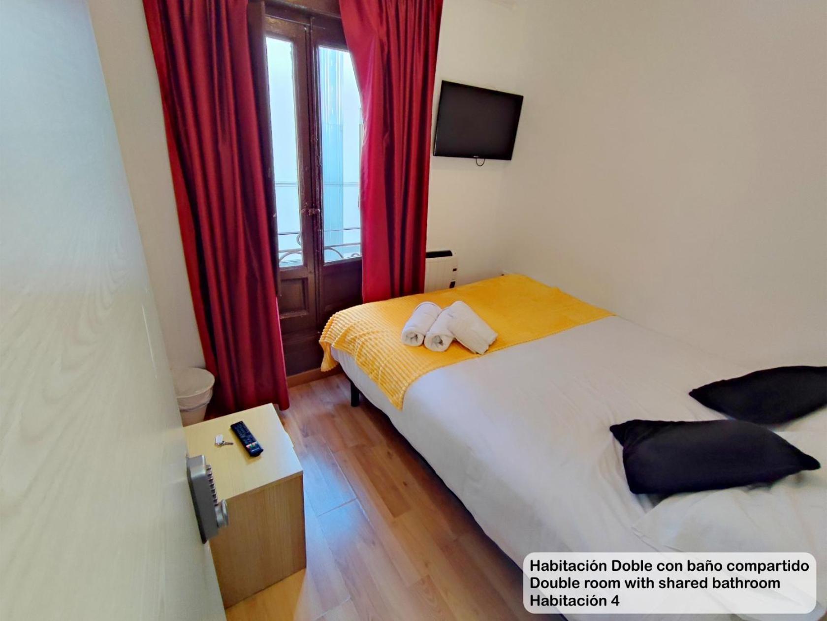 Madrid Centro Rooms Bagian luar foto